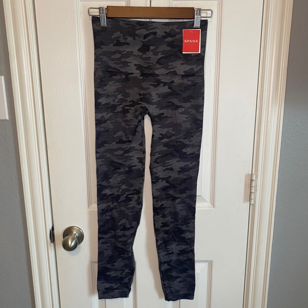 Spanx Look At Me Now Seamless Leggings Heather Camo Grey Black Medium